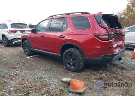 2025 Honda Pilot Trailsport from USA, damaged, VIN 5FNYG1H61SB159773